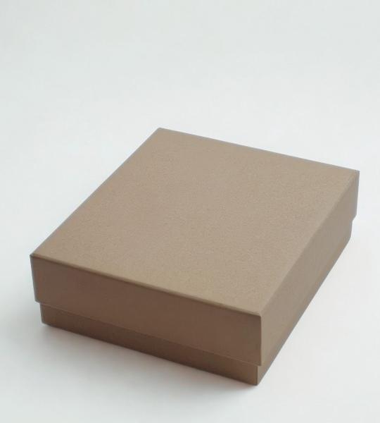 Elegant Gift Set (Bottle + Cup + Candle)