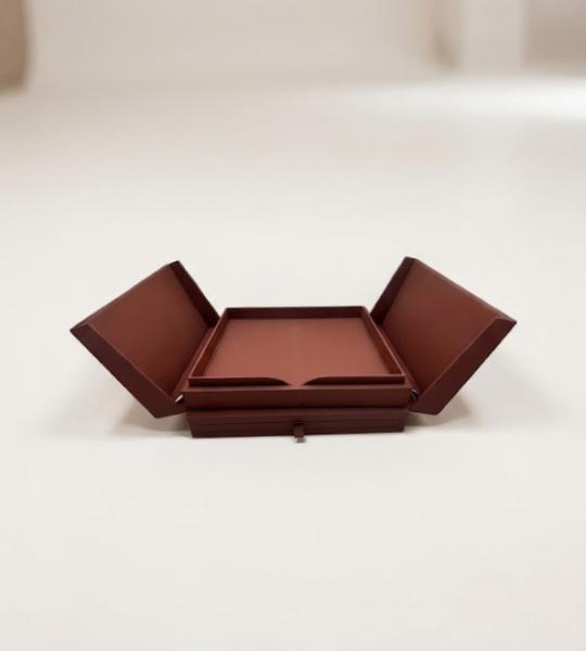 The Royal Reveal Box