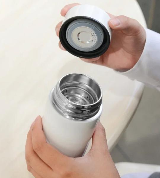 Smart Vacuum Flask with LED Display